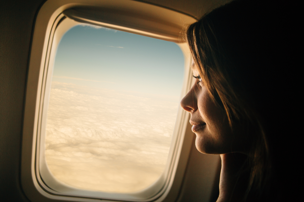 Woman with type 1 diabetes enjoying air travel