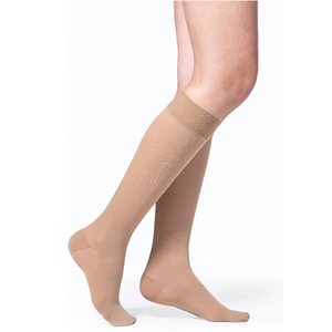 862C Essential Opaque Calf with Grip-Top, 20-30mmHg, Women's, Large, Short, Crispa